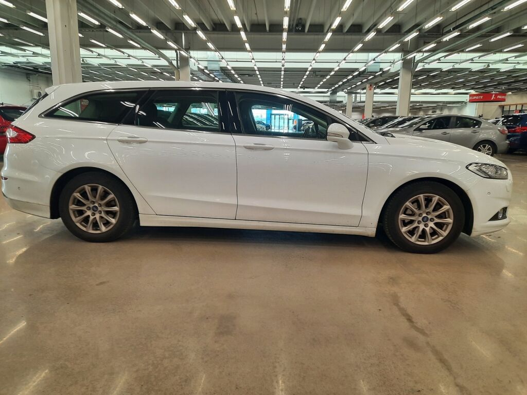 Ford Mondeo 2016 Valkoinen