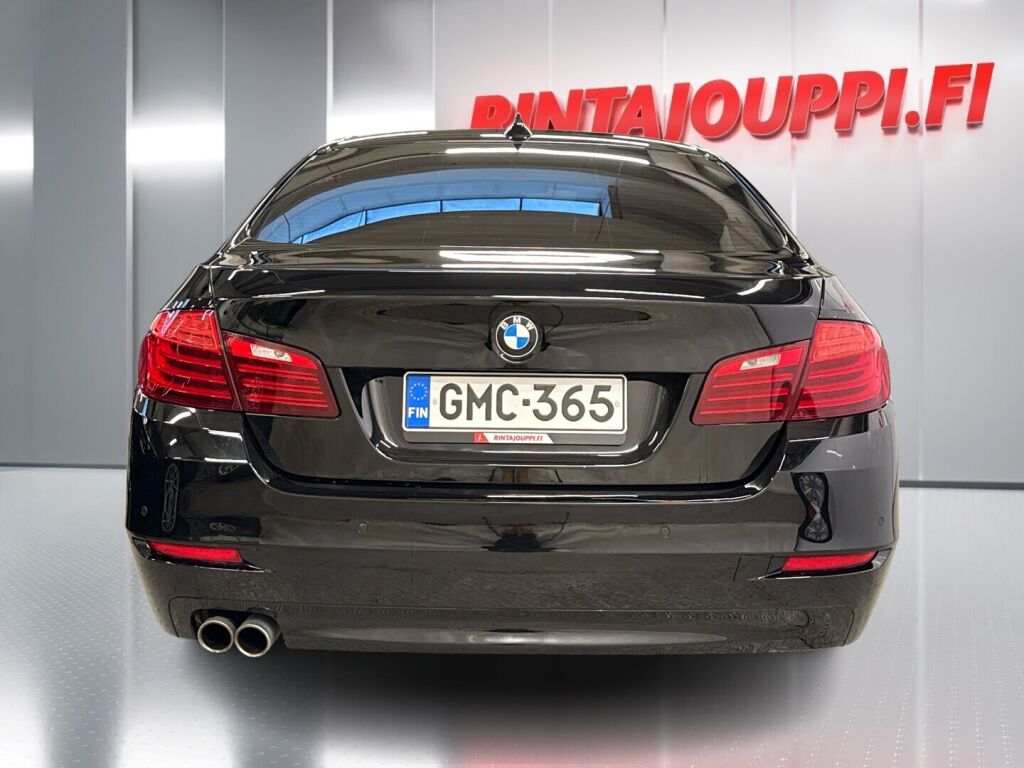 BMW 520 2016 Musta