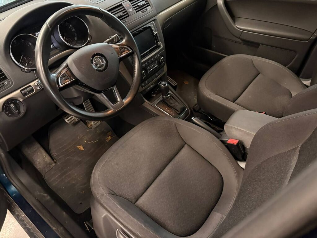 Skoda Yeti 2016 Sininen