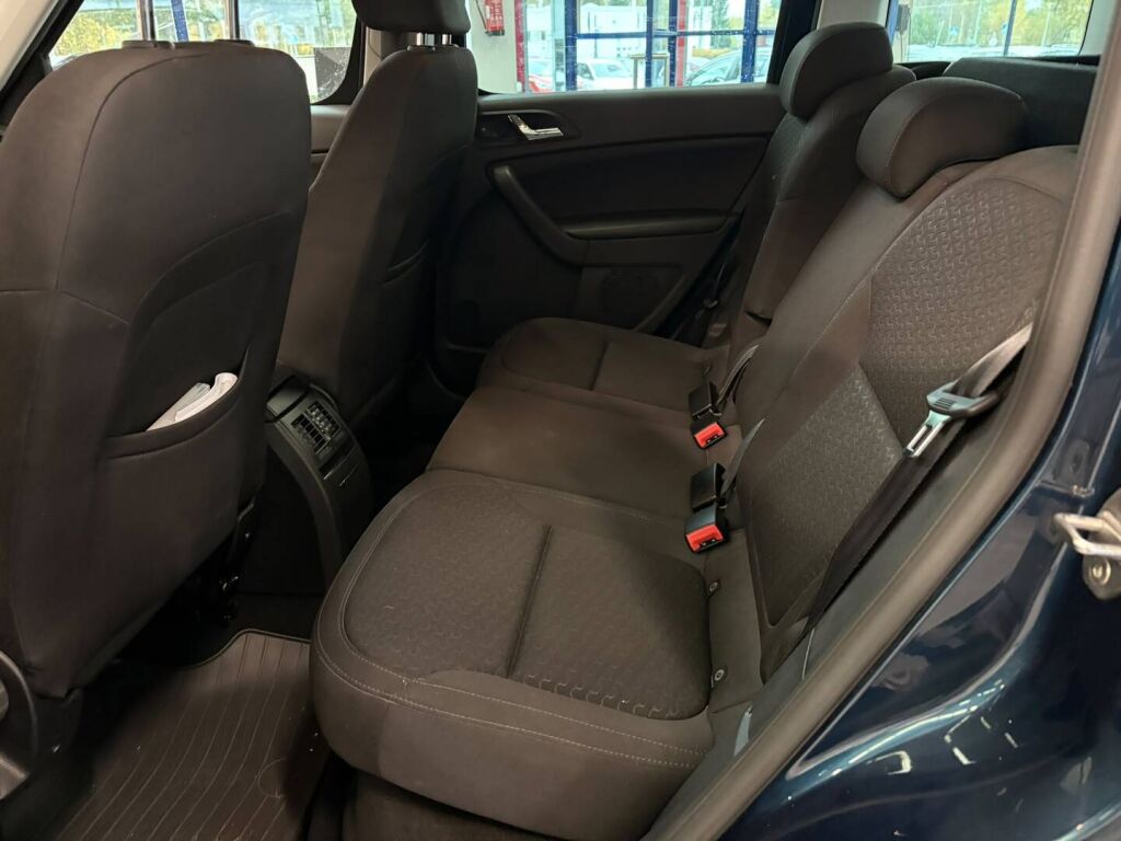 Skoda Yeti 2016 Sininen
