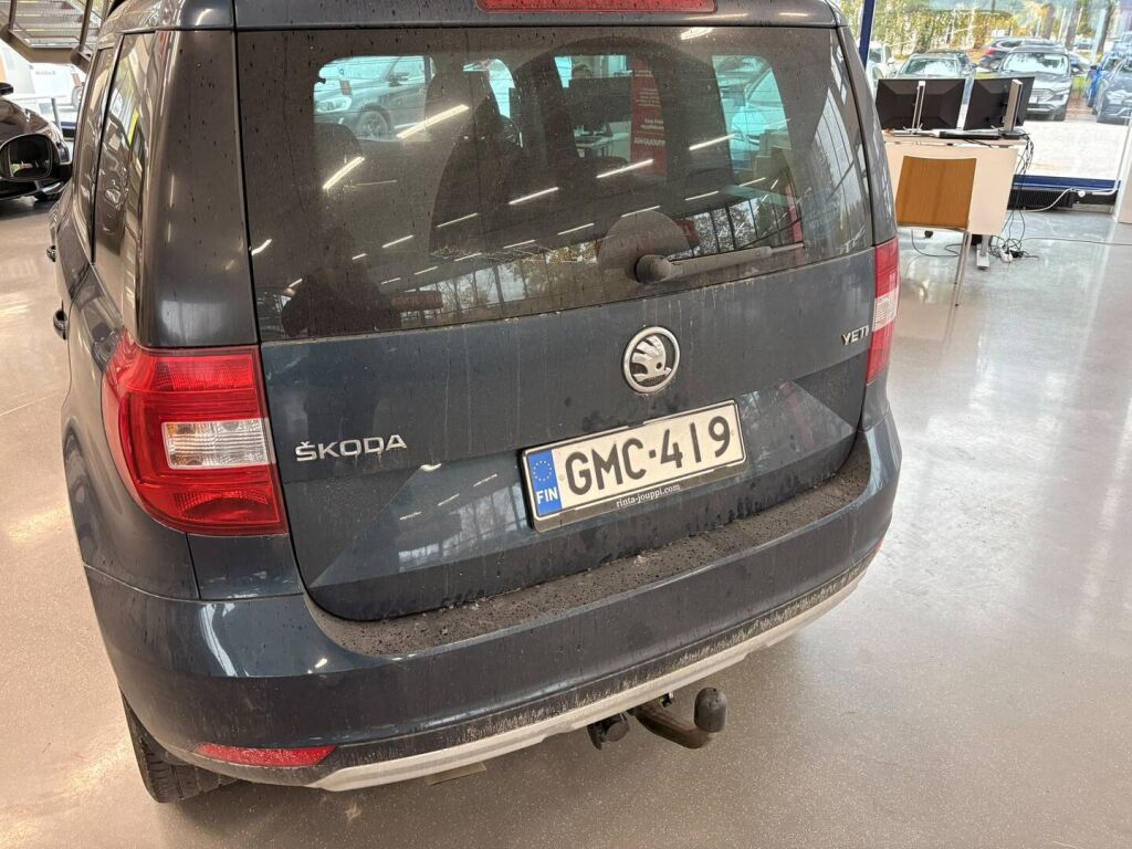 Skoda Yeti 2016 Sininen