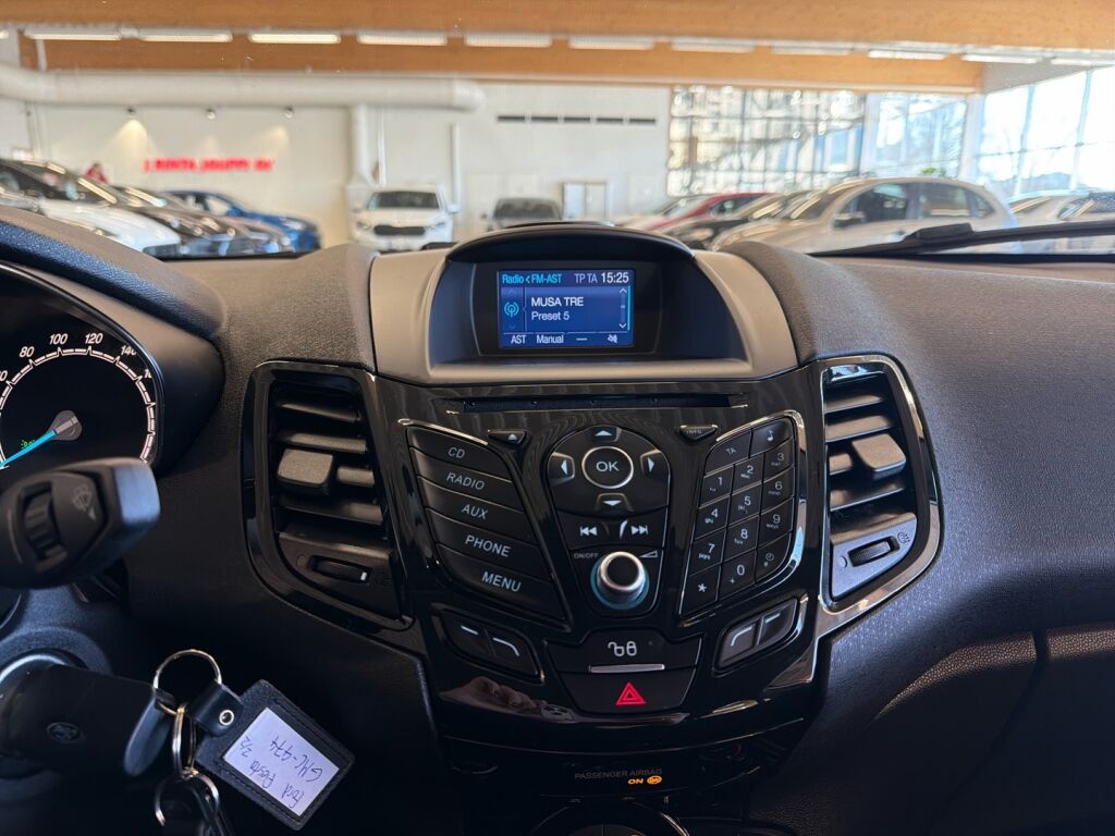 Ford Fiesta 2016 Harmaa