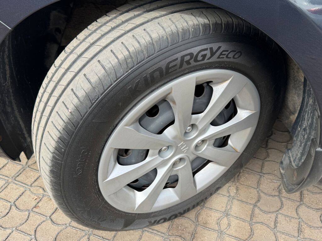 Kia Rio 2016 Sininen