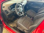 Kia Rio 2016 Punainen