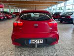 Kia Rio 2016 Punainen