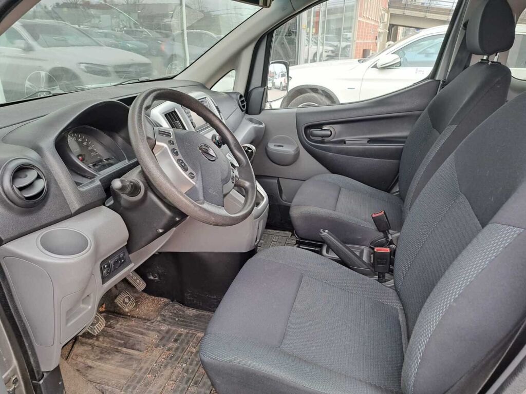 Nissan NV200 2016 Harmaa