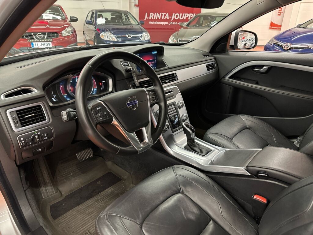 Volvo V70 2016 Harmaa