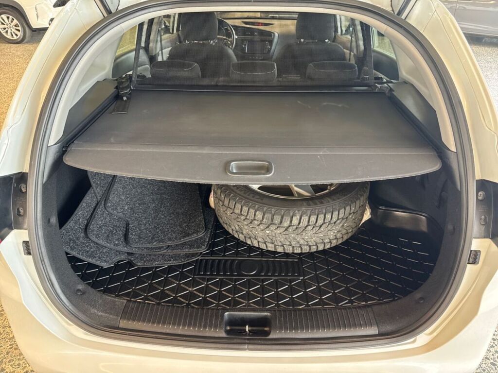 Kia Ceed 2016 Valkoinen