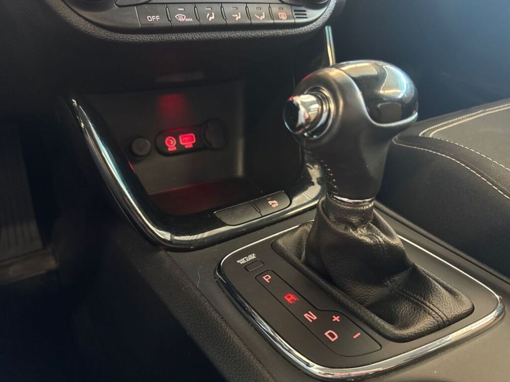 Kia Ceed 2016 Valkoinen