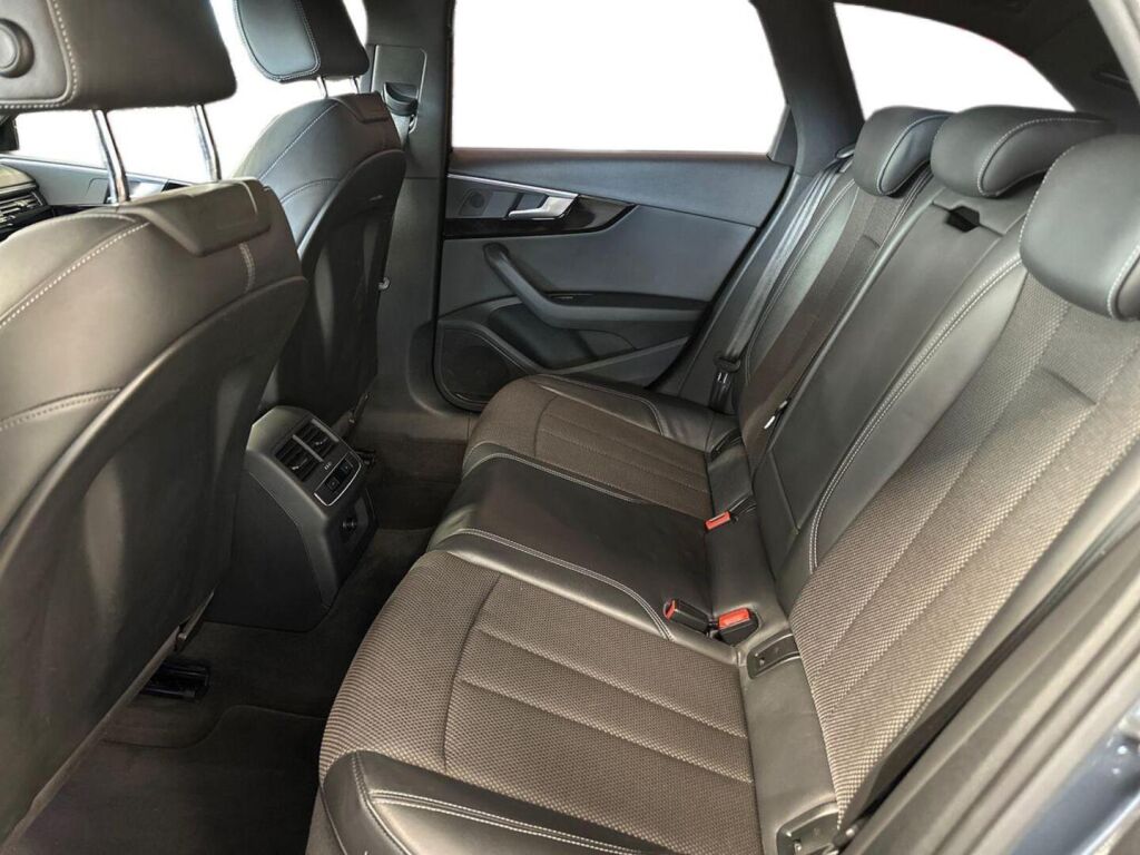 Audi A4 2016 Harmaa