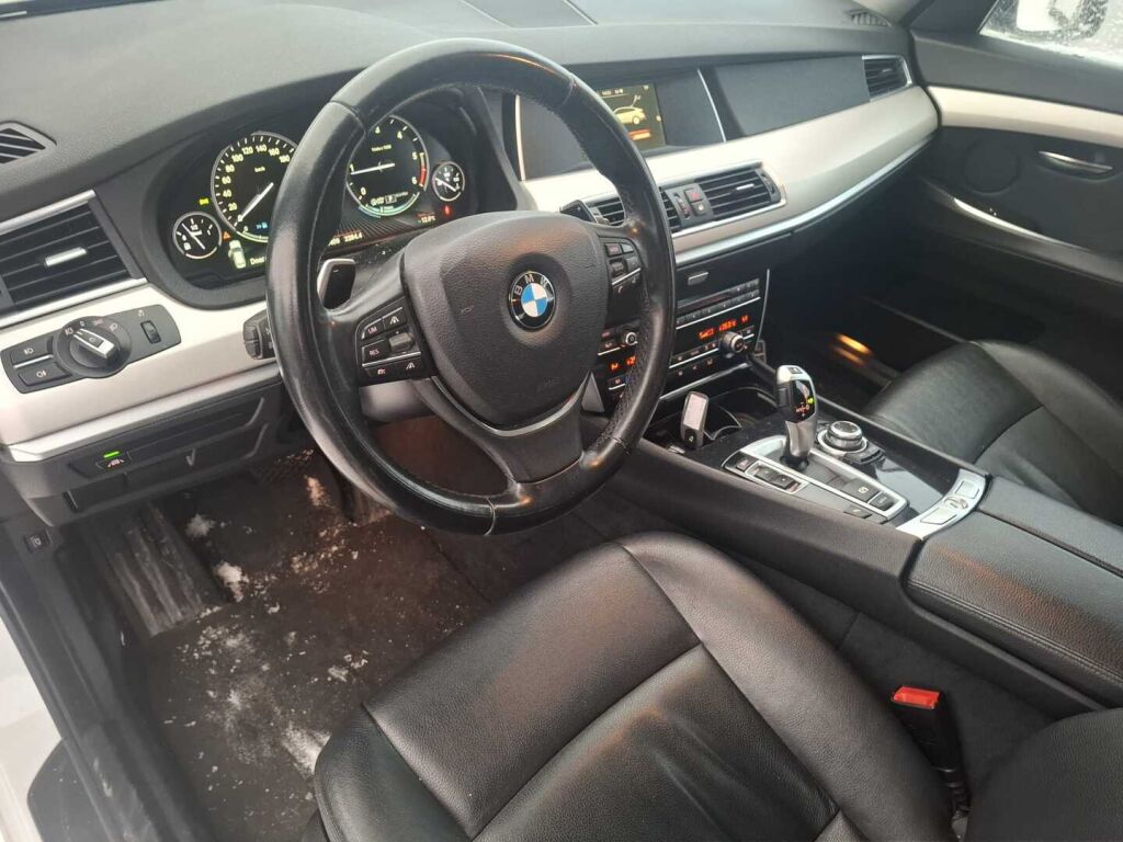 BMW 520 2014 Valkoinen