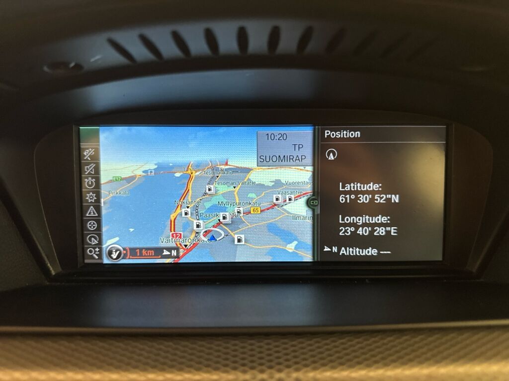 BMW 320 2011 Valkoinen