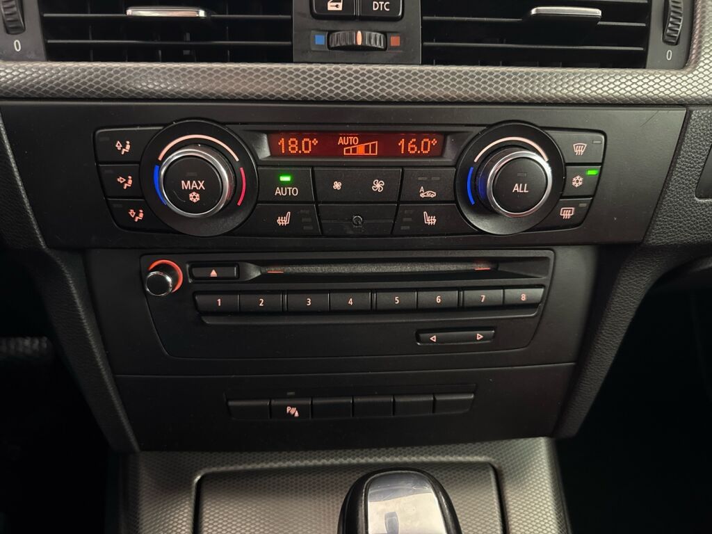 BMW 320 2011 Valkoinen