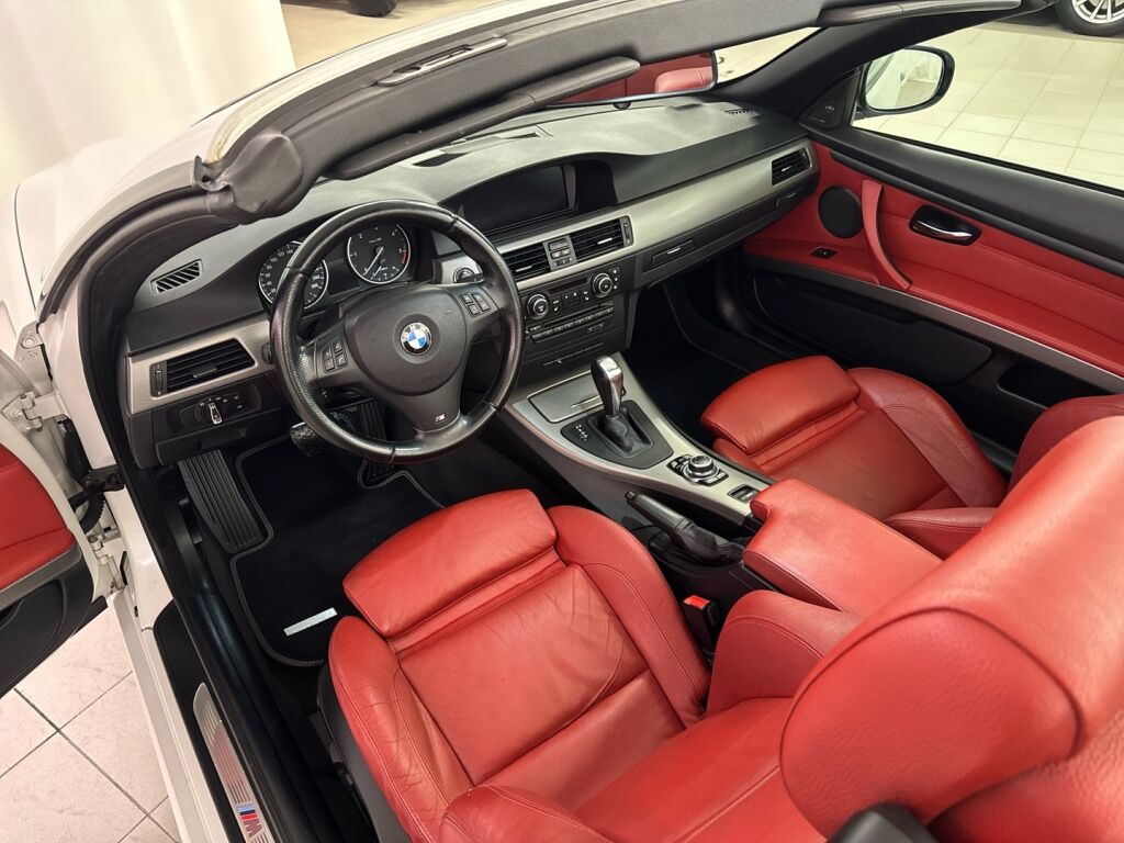 BMW 320 2011 Valkoinen