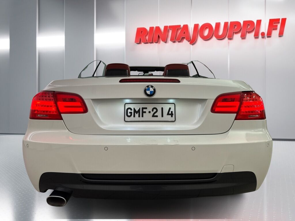 BMW 320 2011 Valkoinen