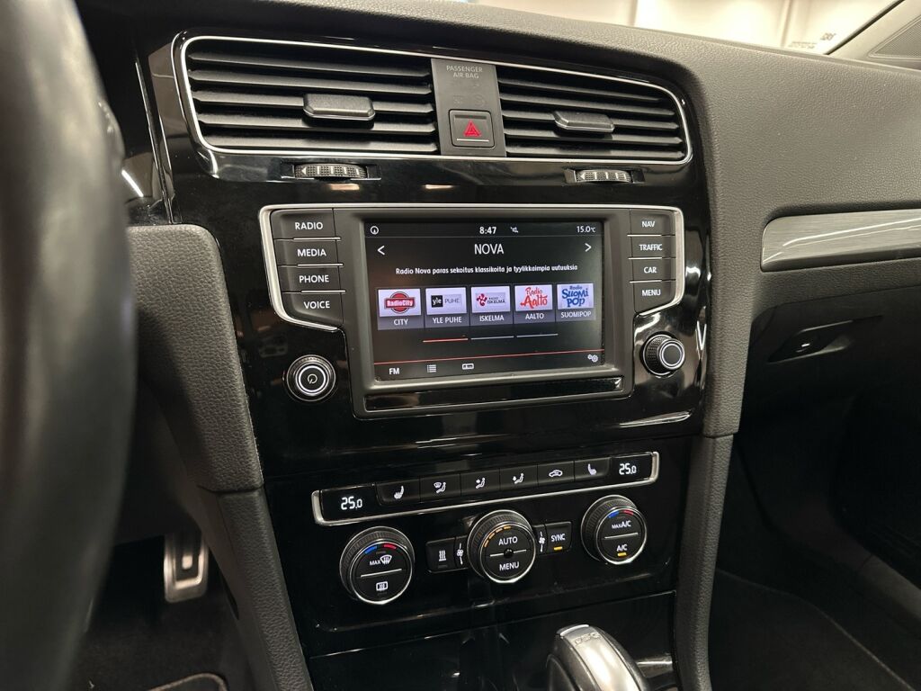 Volkswagen Golf 2016 Harmaa