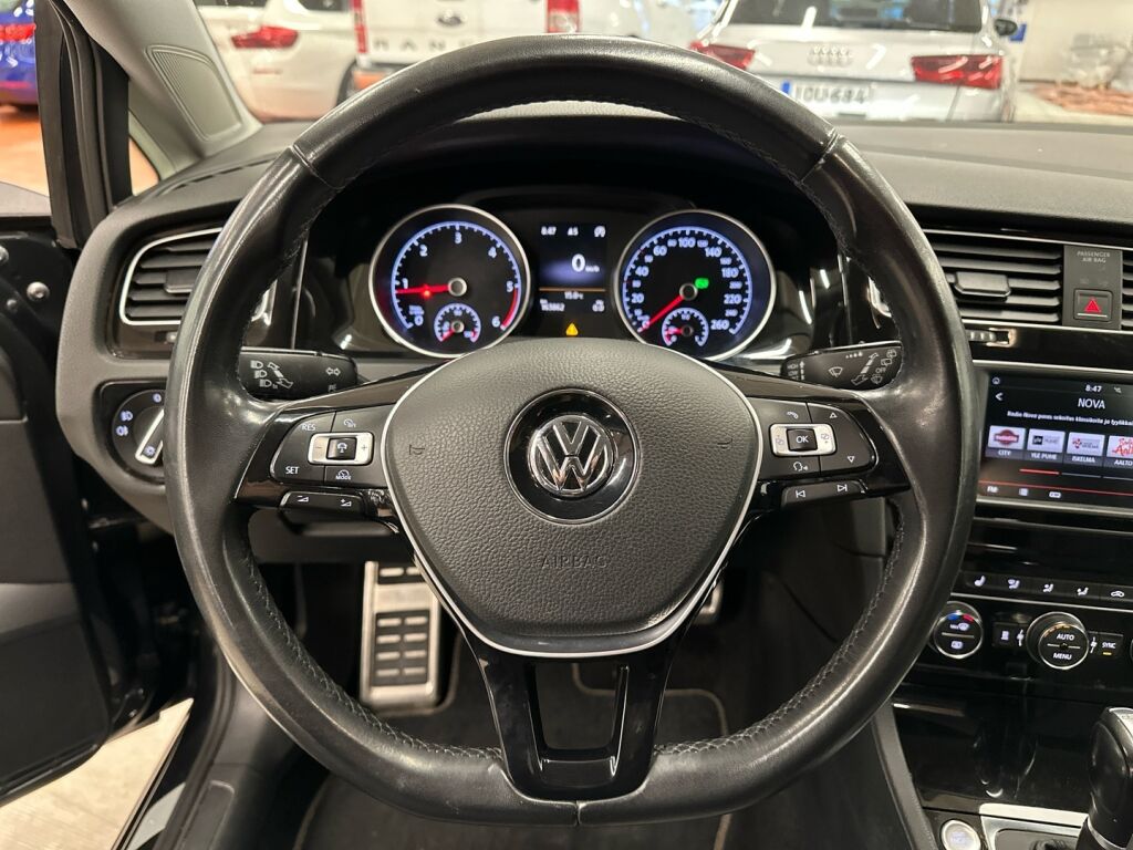 Volkswagen Golf 2016 Harmaa