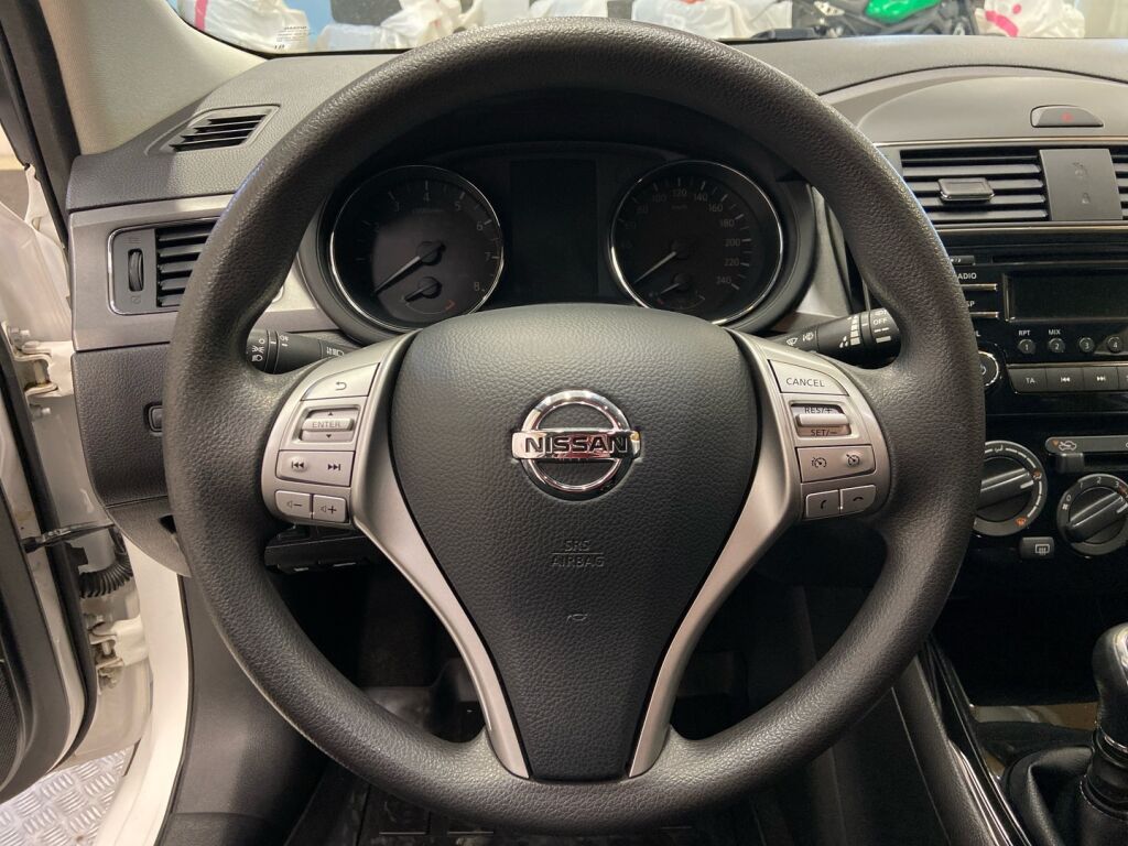 Nissan Pulsar 2016 Valkoinen