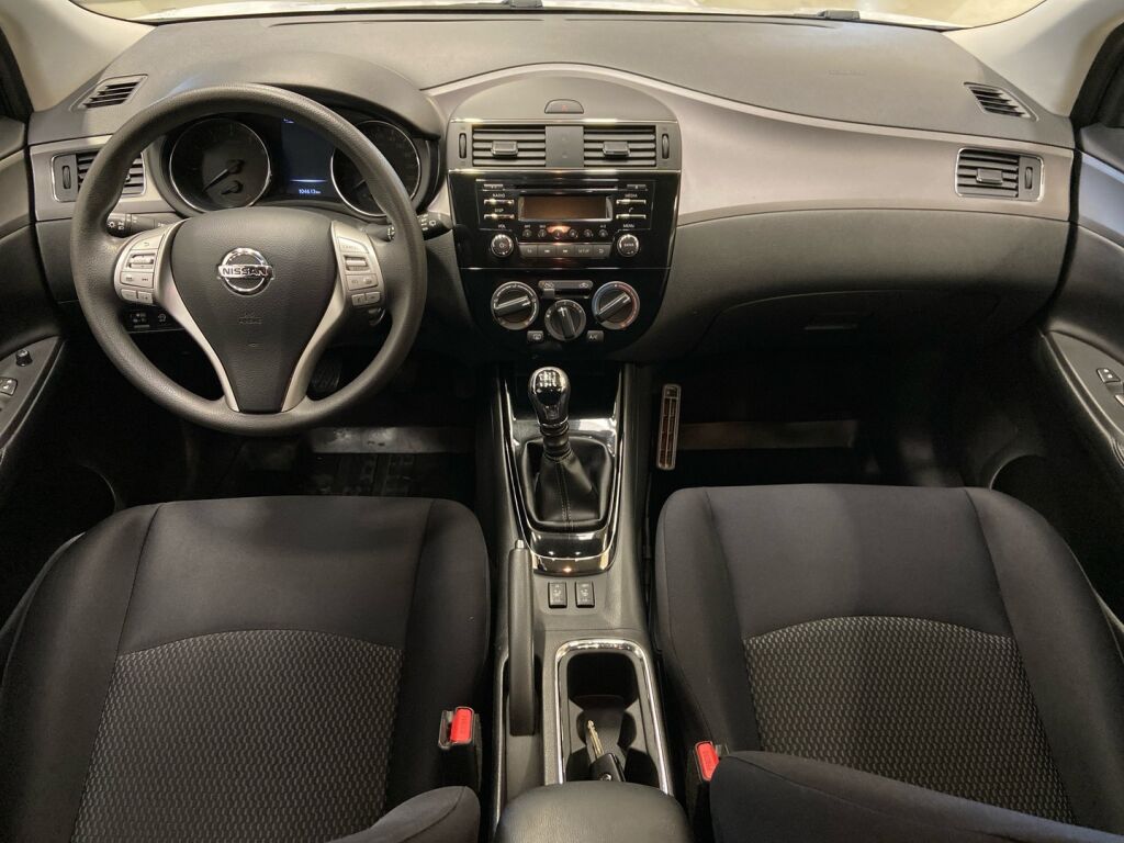 Nissan Pulsar 2016 Valkoinen