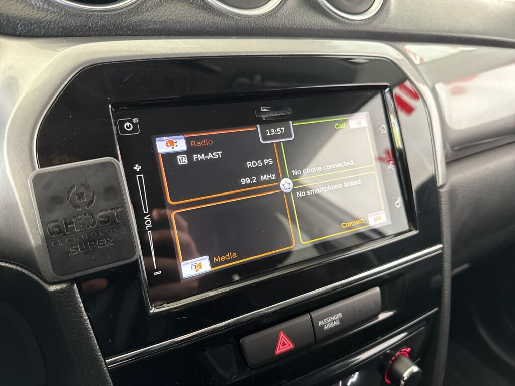 Suzuki Vitara 2016 Valkoinen