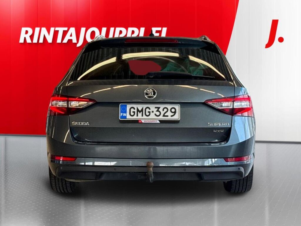 Skoda Superb 2016 Harmaa