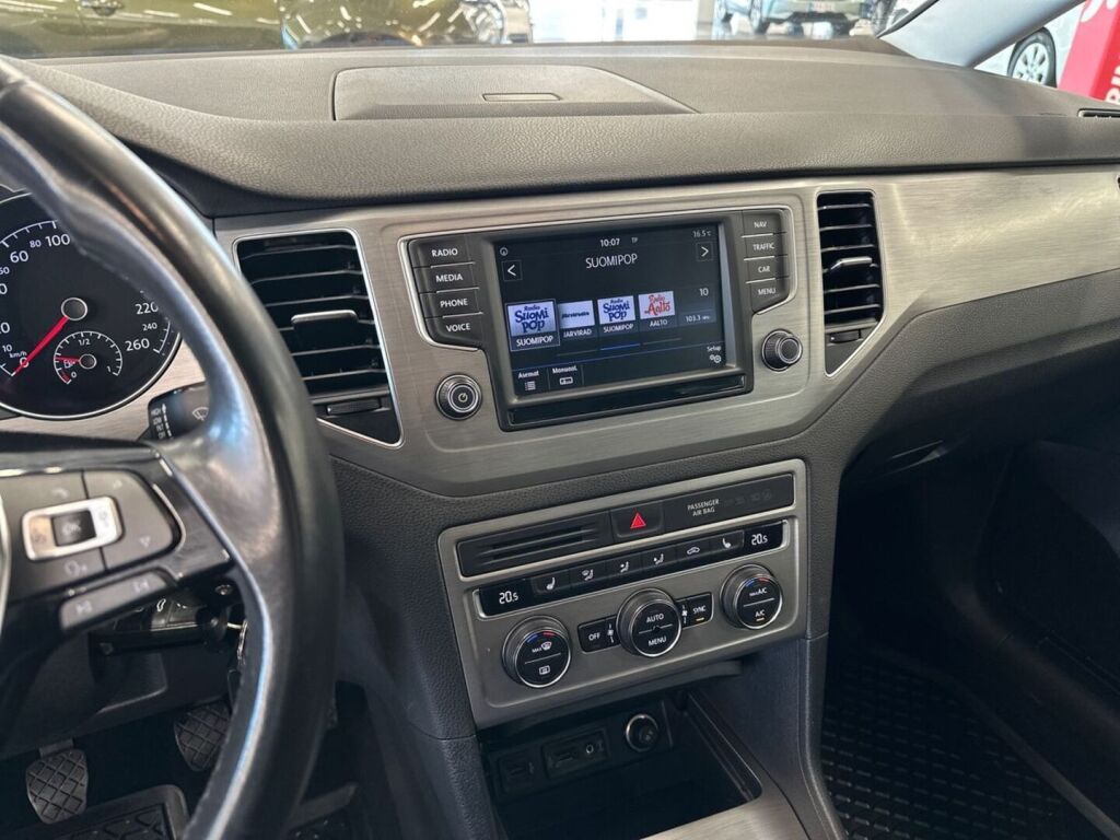 Volkswagen Golf Sportsvan 2016 Harmaa