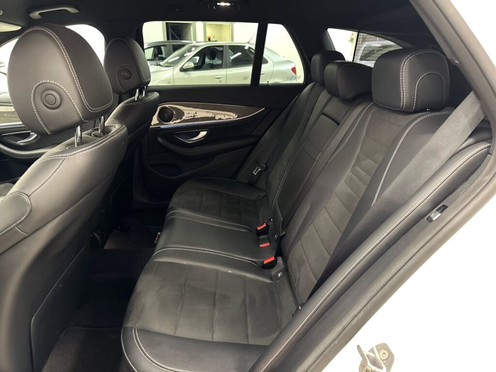 Mercedes-Benz E 2016 Valkoinen