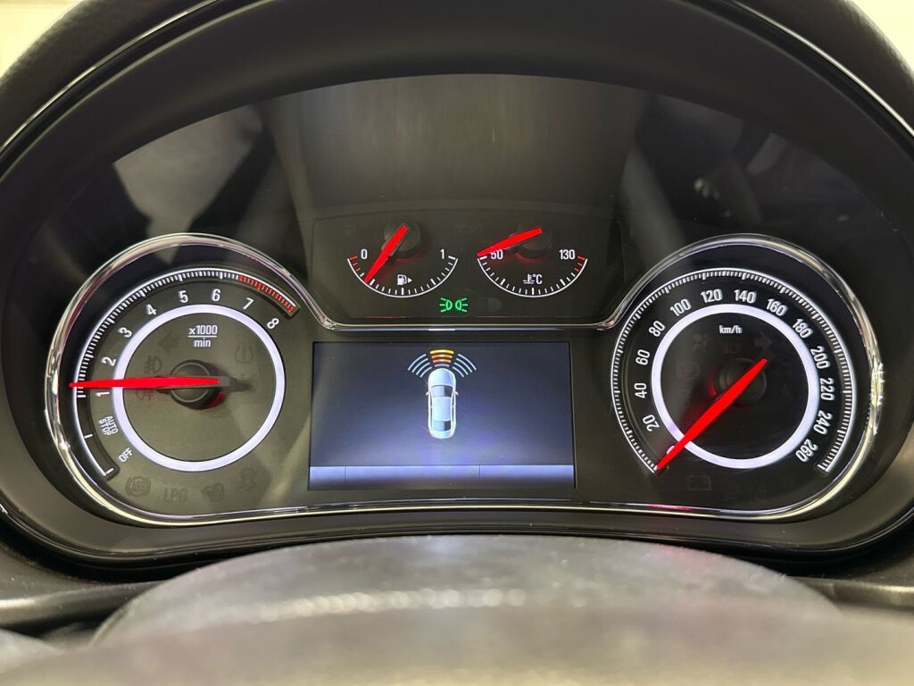 Opel Insignia 2017 Valkoinen