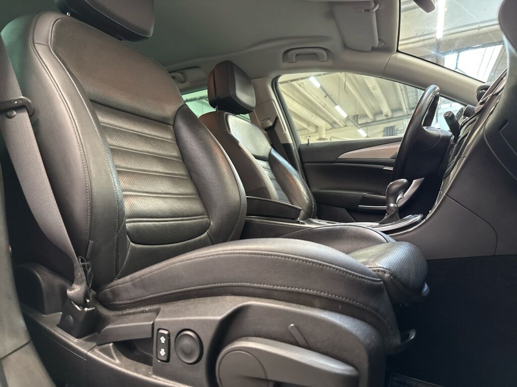 Opel Insignia 2017 Valkoinen