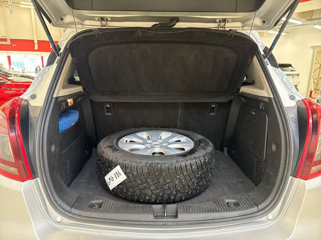 Opel Mokka 2017 Hopea