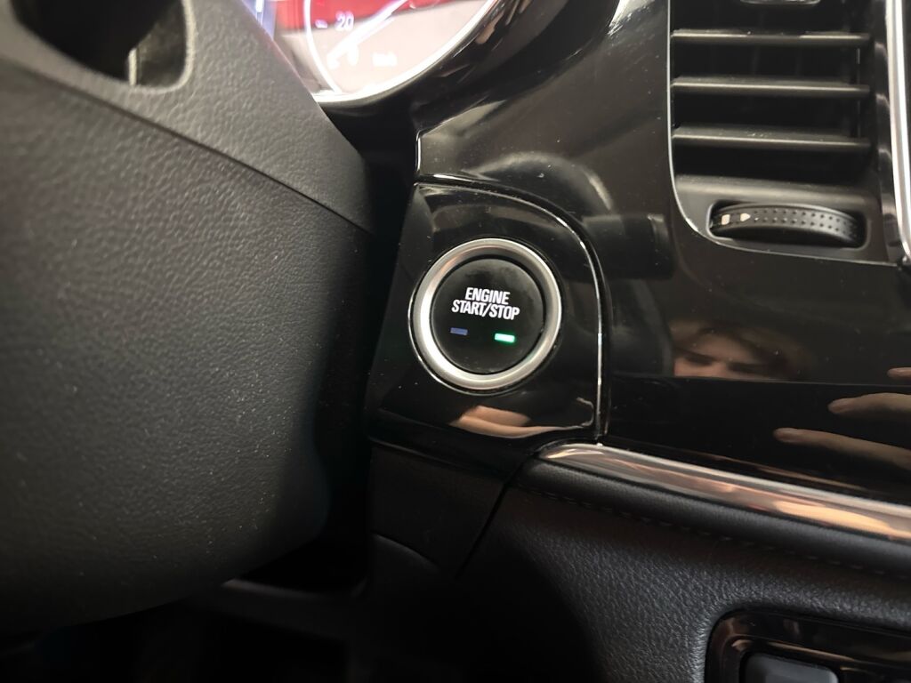 Opel Mokka 2017 Hopea