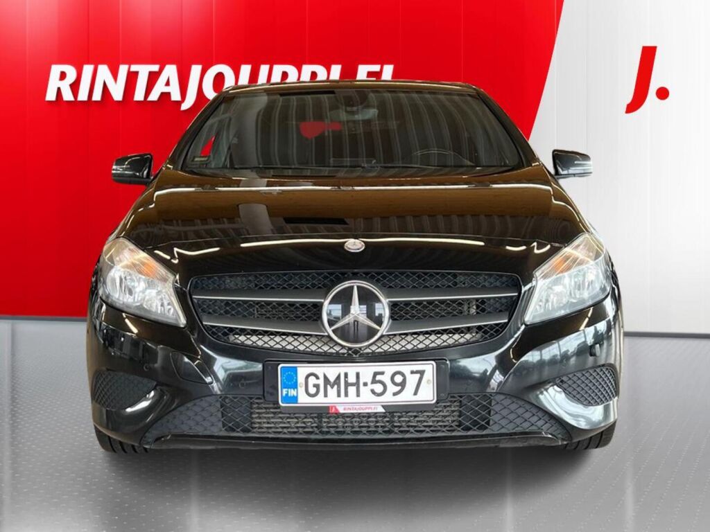 Mercedes-Benz A 2013 Musta