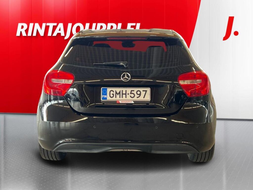 Mercedes-Benz A 2013 Musta