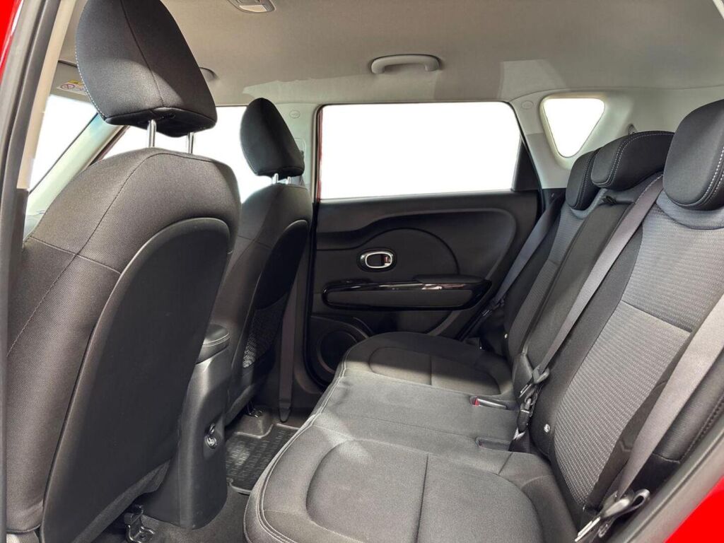 Kia Soul 2017 Punainen