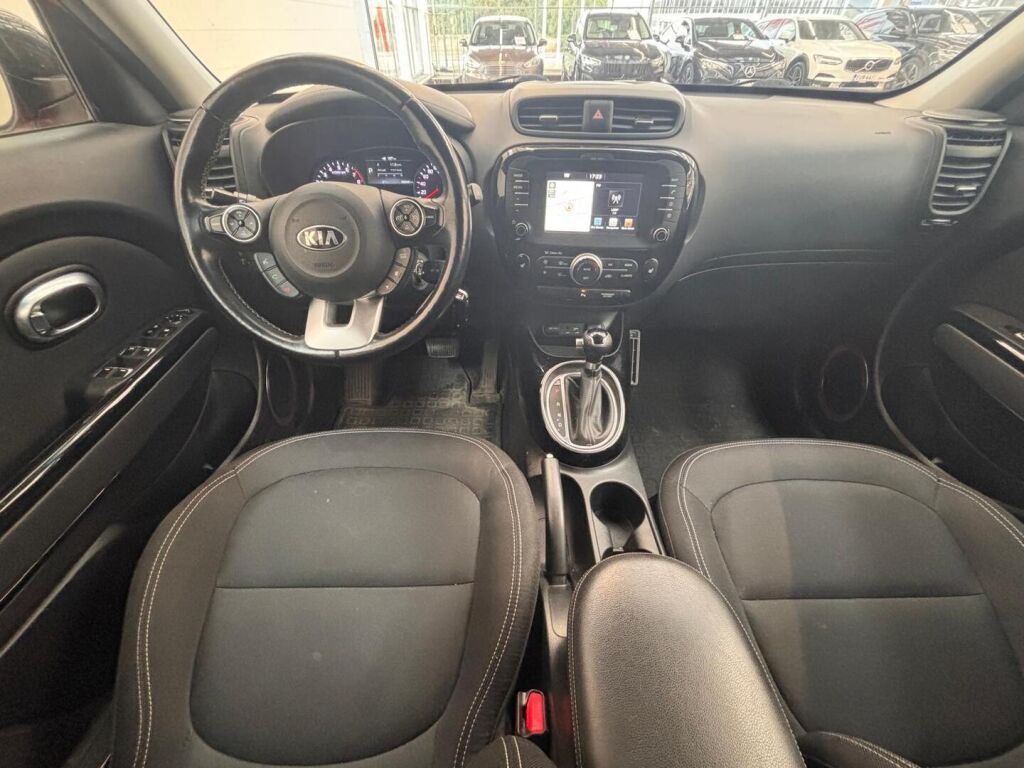 Kia Soul 2017 Punainen