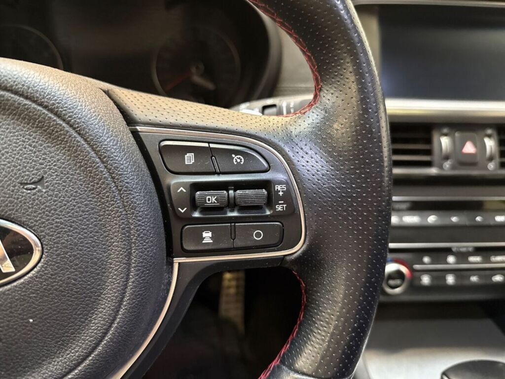 Kia Optima 2017 Musta