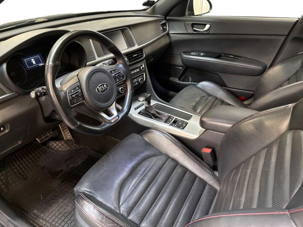 Kia Optima 2017 Musta