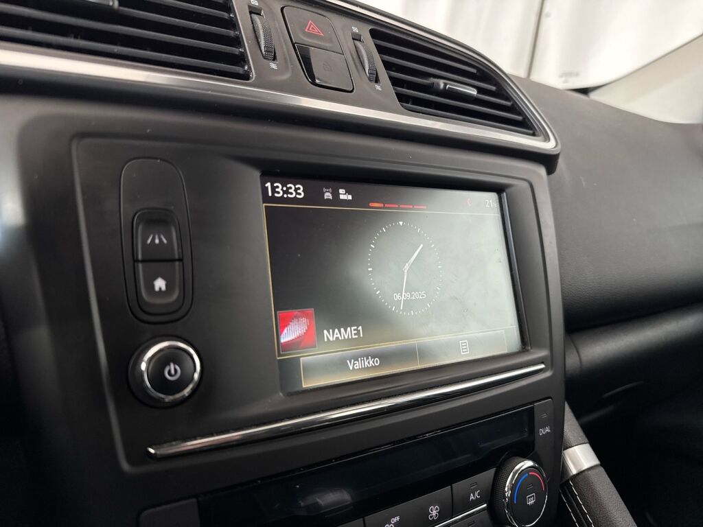 Renault Kadjar 2016 Musta