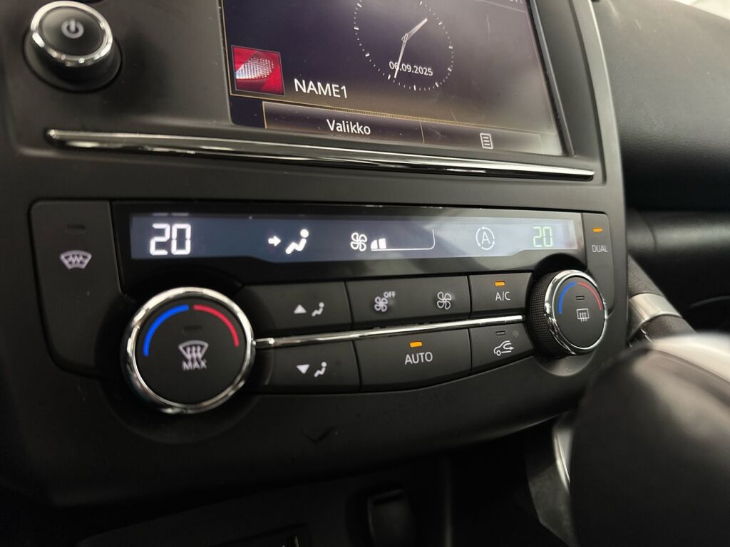 Renault Kadjar 2016 Musta