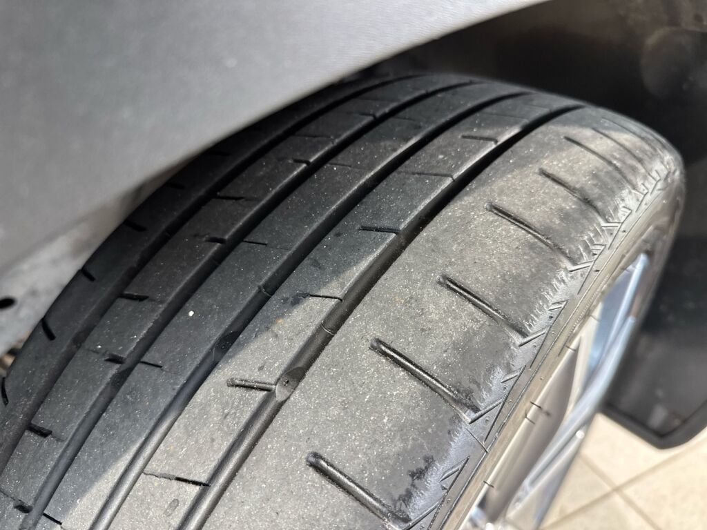 Renault Kadjar 2016 Musta