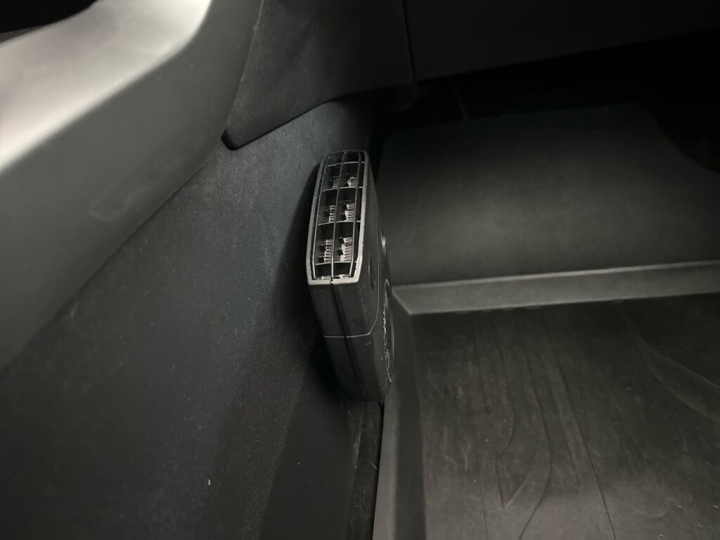 Renault Kadjar 2016 Musta