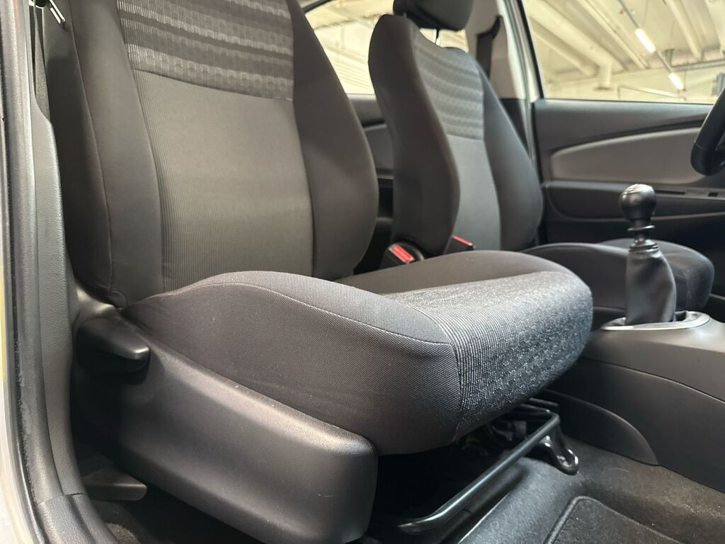 Toyota Yaris 2017 Hopea