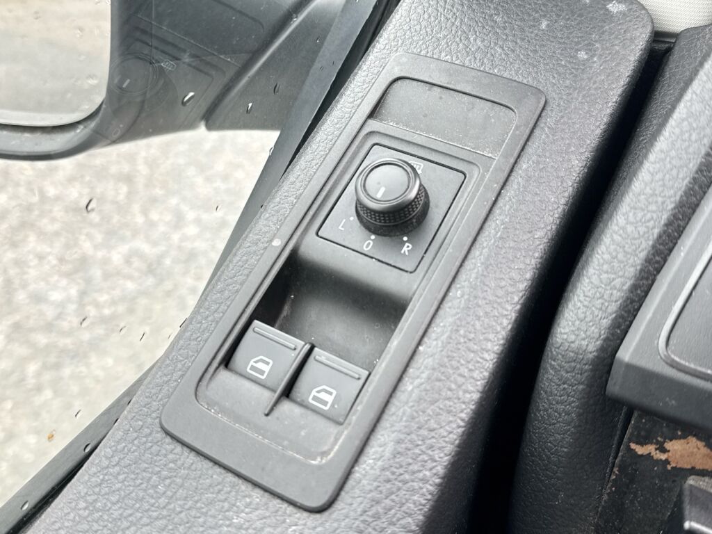 Volkswagen Transporter 2017 Valkoinen