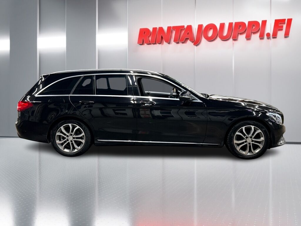 Mercedes-Benz C 2017 Musta