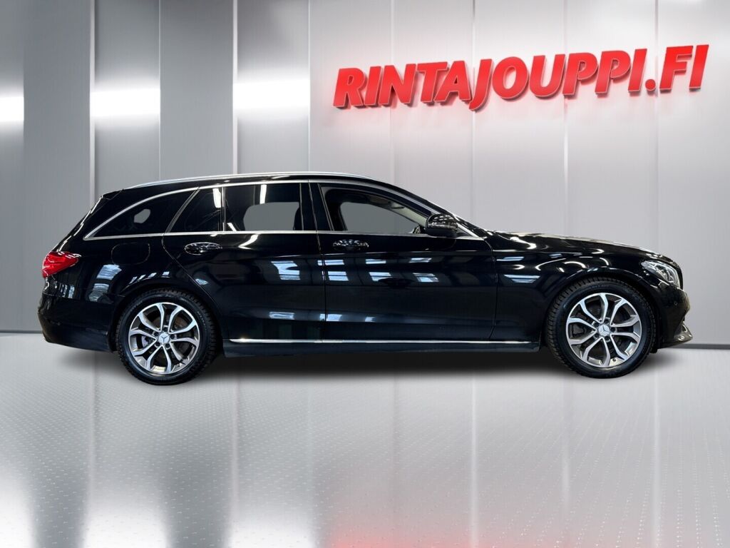 Mercedes-Benz C 2017 Musta