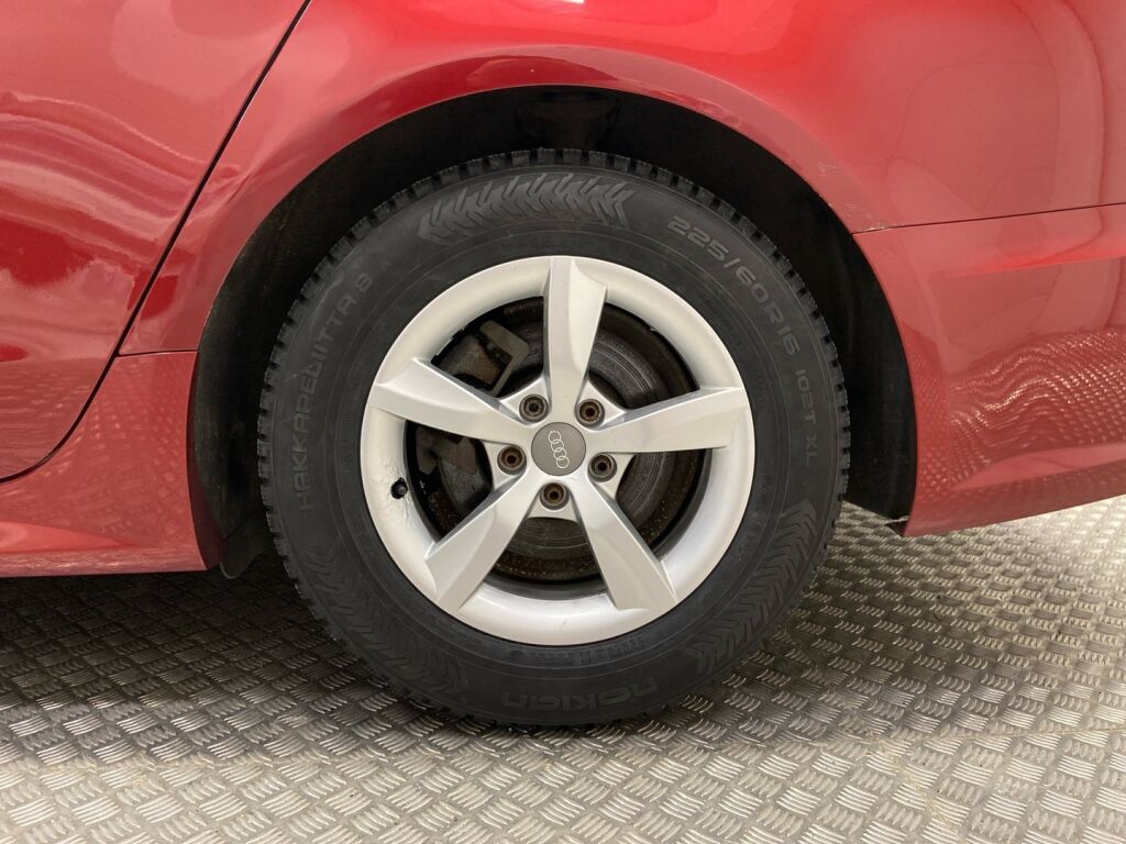 Audi A6 2017 Punainen