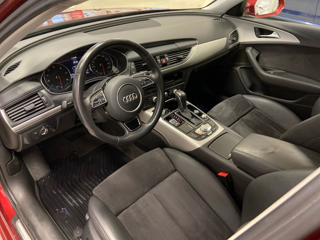 Audi A6 2017 Punainen