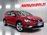 Volkswagen Golf 2017 Punainen