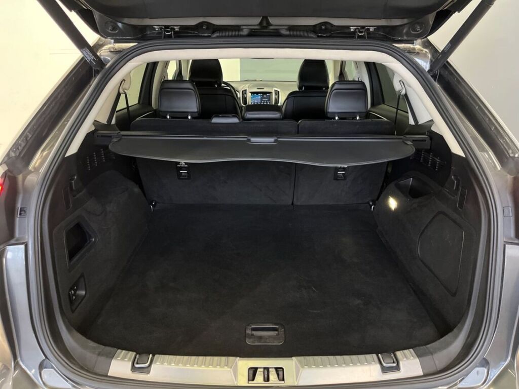 Ford Edge 2019 Harmaa