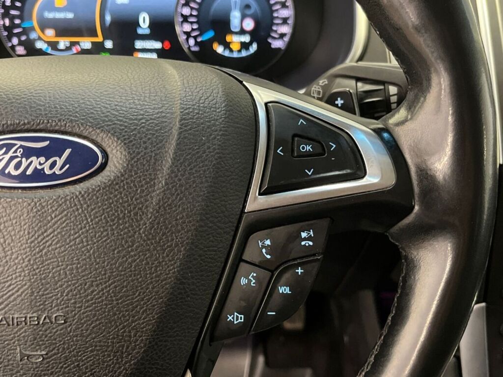Ford Edge 2019 Harmaa